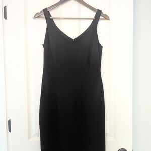 Elegant Black Sleeveless Dress